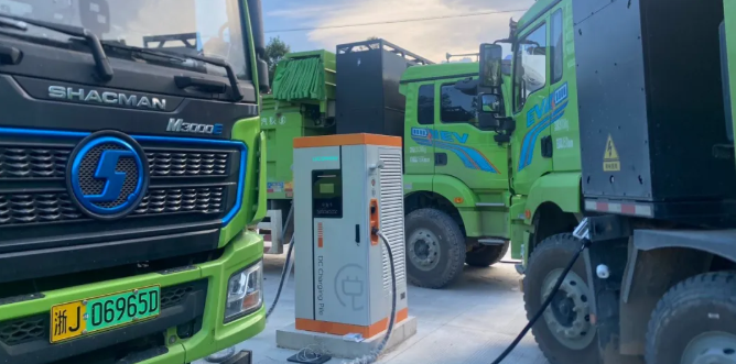 台州三门新能源重卡充换电站正式上线！